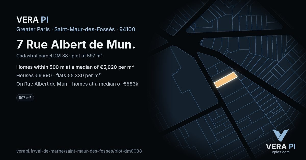 7 Rue Albert de Mun, Saint-Maur-des-Fossés at night – the plot lit, the parcels around coloured by the prices near them