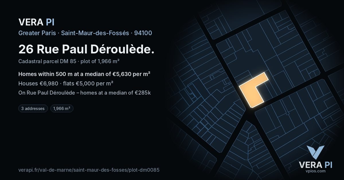 26 Rue Paul Déroulède, Saint-Maur-des-Fossés at night – the plot lit, the parcels around coloured by the prices near them