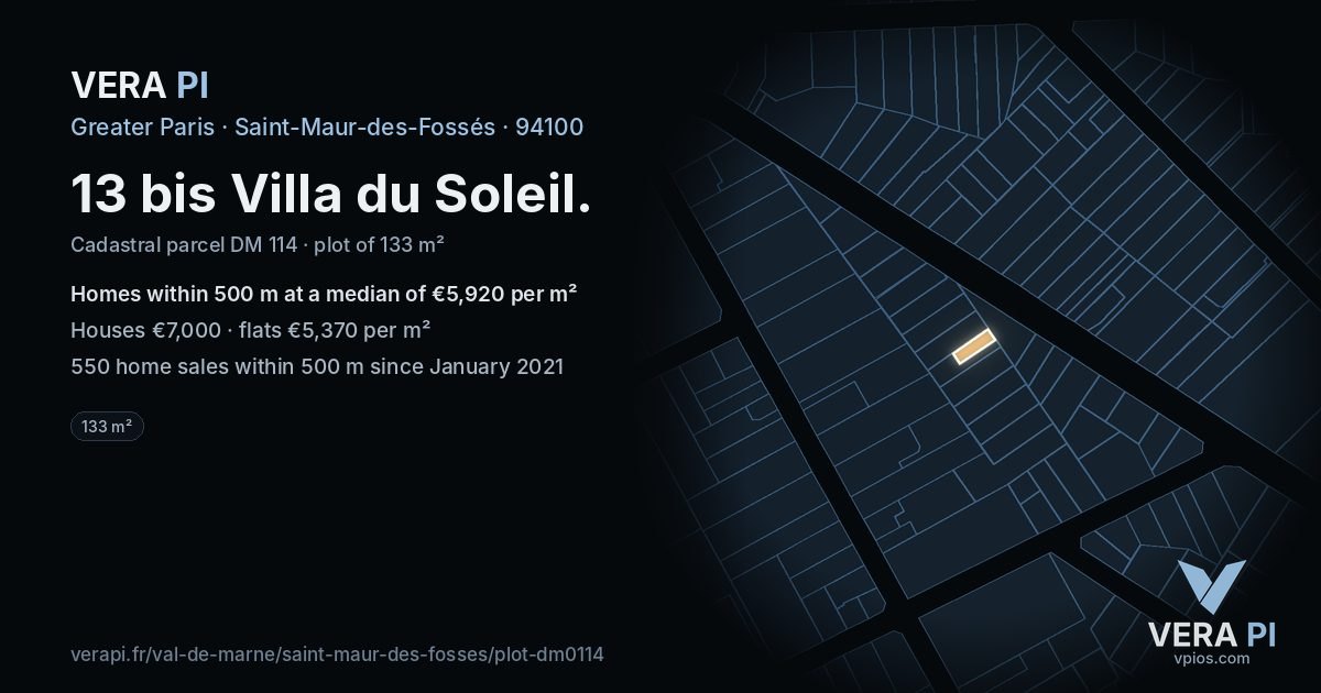 13 bis Villa du Soleil, Saint-Maur-des-Fossés at night – the plot lit, the parcels around coloured by the prices near them