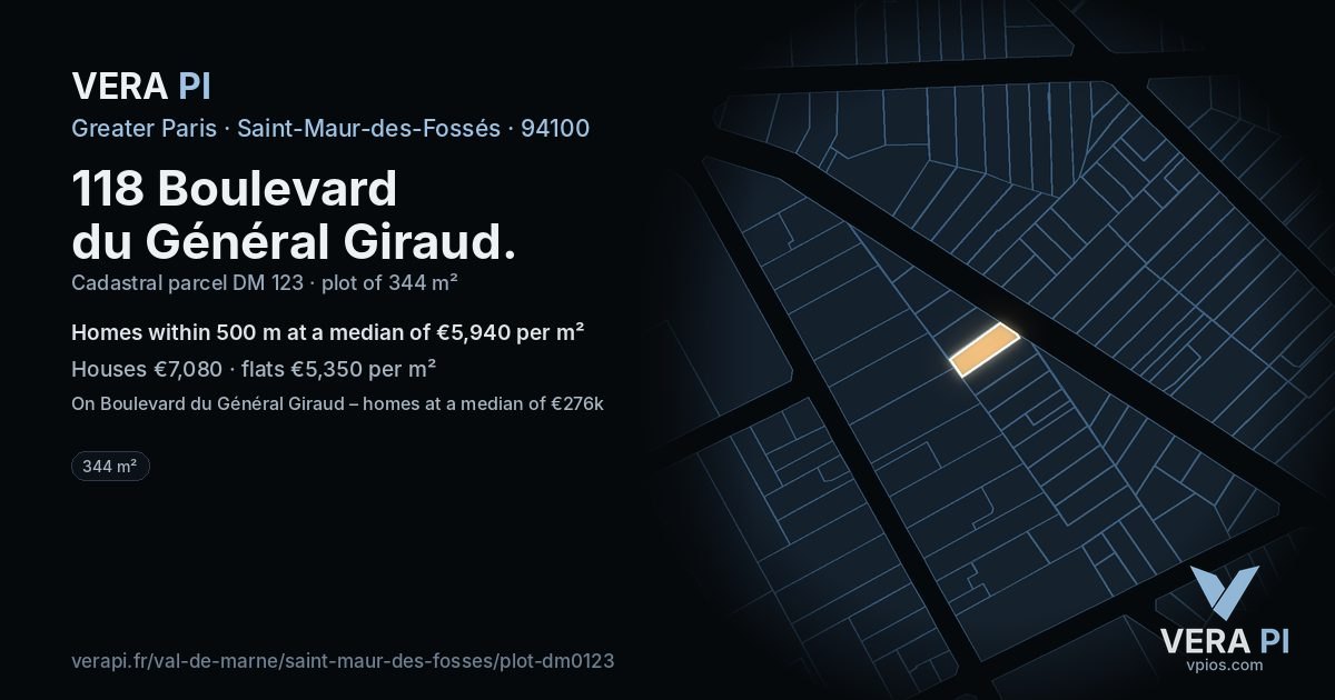 118 Boulevard du Général Giraud, Saint-Maur-des-Fossés at night – the plot lit, the parcels around coloured by the prices near them