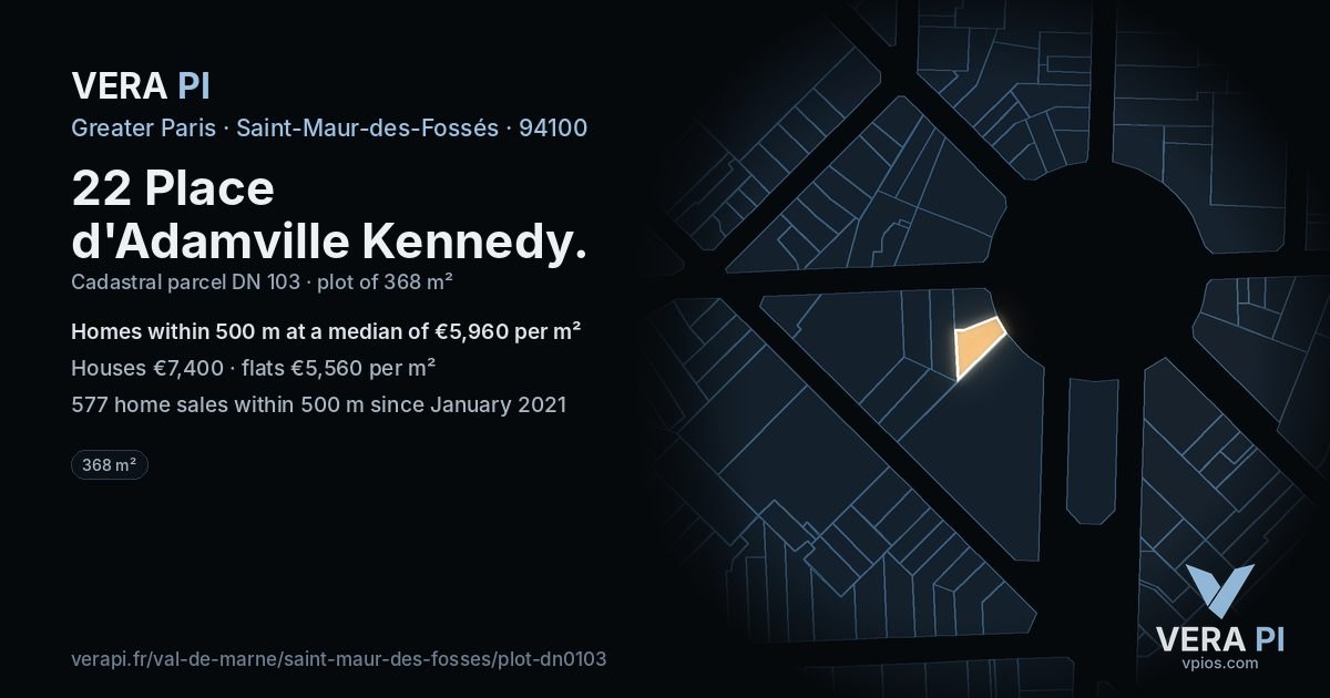 22 Place d'Adamville Kennedy, Saint-Maur-des-Fossés at night – the plot lit, the parcels around coloured by the prices near them