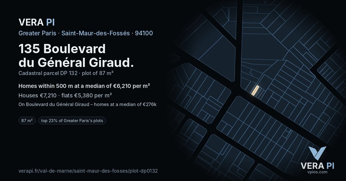 135 Boulevard du Général Giraud, Saint-Maur-des-Fossés at night – the plot lit, the parcels around coloured by the prices near them