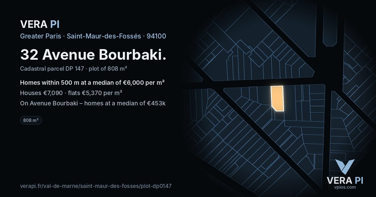 32 Avenue Bourbaki, Saint-Maur-des-Fossés at night – the plot lit, the parcels around coloured by the prices near them