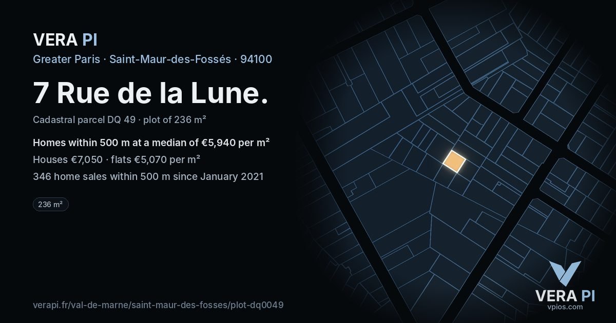 7 Rue de la Lune, Saint-Maur-des-Fossés at night – the plot lit, the parcels around coloured by the prices near them