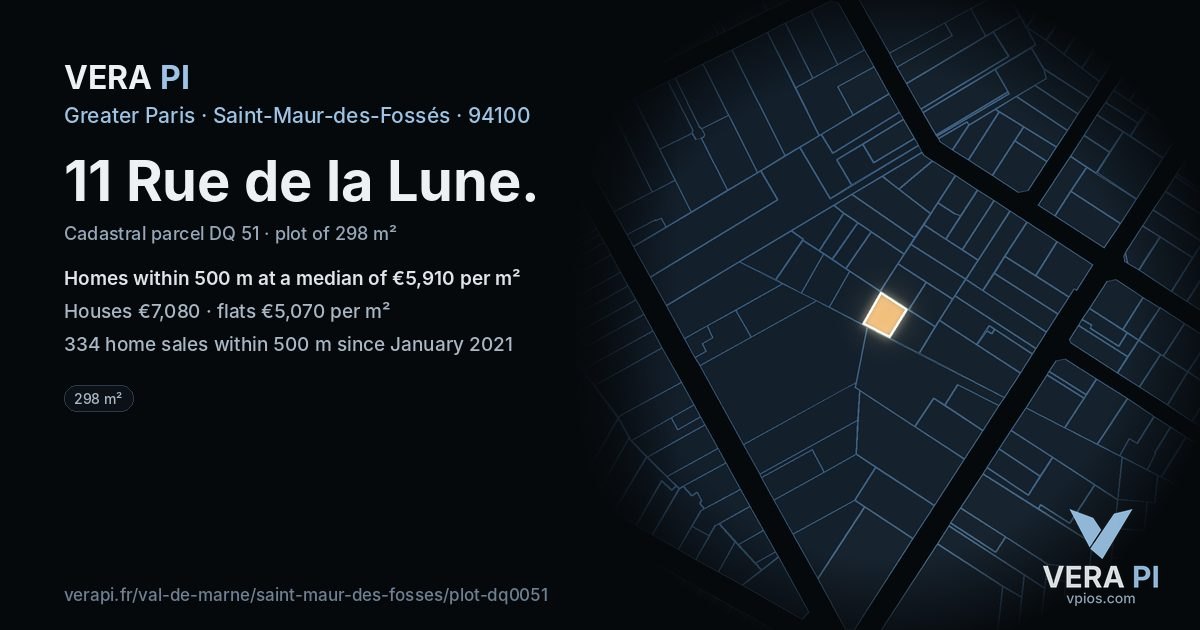 11 Rue de la Lune, Saint-Maur-des-Fossés at night – the plot lit, the parcels around coloured by the prices near them