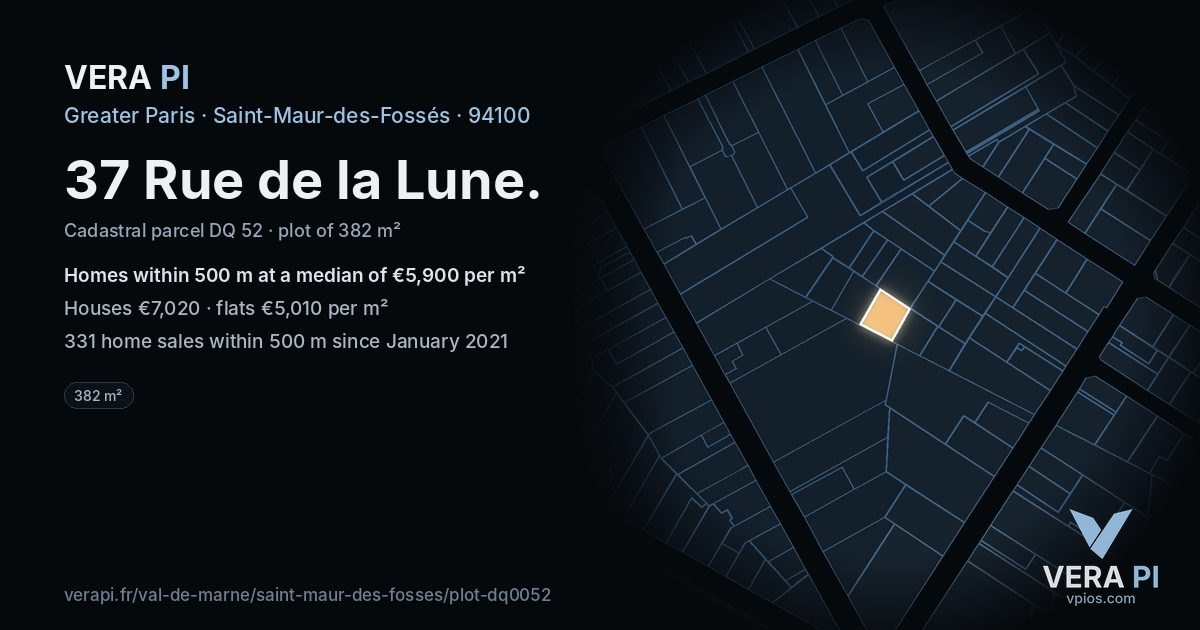 37 Rue de la Lune, Saint-Maur-des-Fossés at night – the plot lit, the parcels around coloured by the prices near them