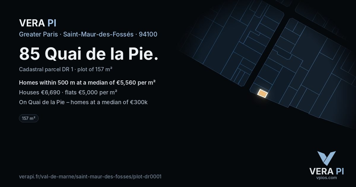85 Quai de la Pie, Saint-Maur-des-Fossés at night – the plot lit, the parcels around coloured by the prices near them