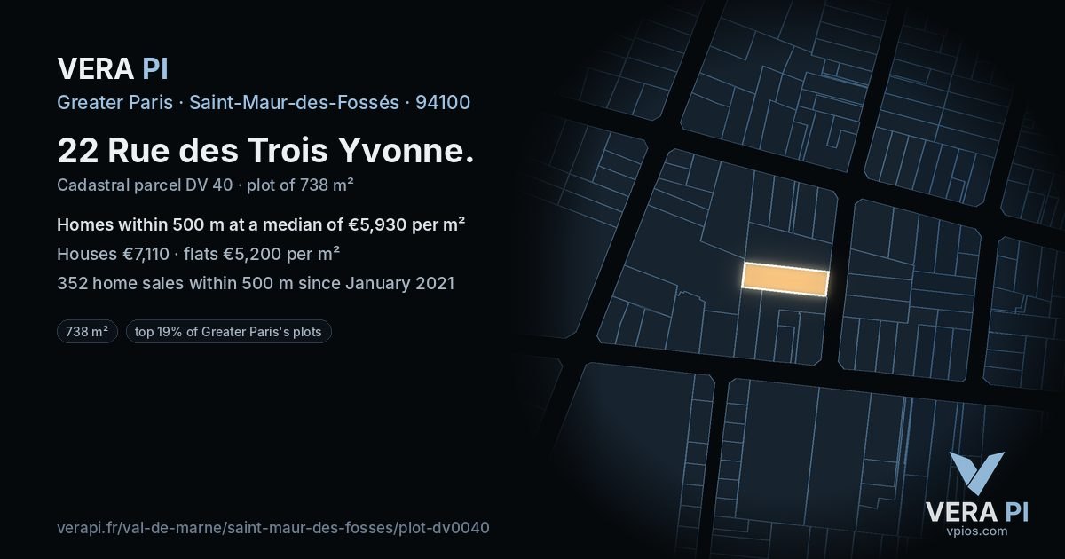 22 Rue des Trois Yvonne, Saint-Maur-des-Fossés at night – the plot lit, the parcels around coloured by the prices near them