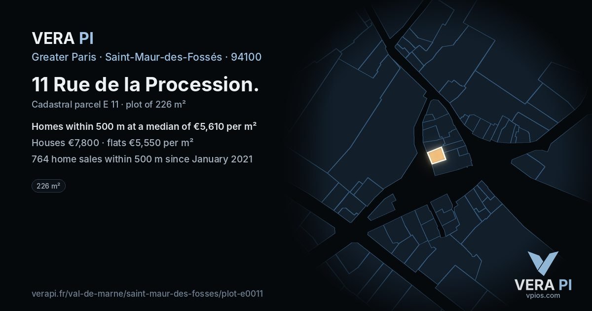 11 Rue de la Procession, Saint-Maur-des-Fossés at night – the plot lit, the parcels around coloured by the prices near them