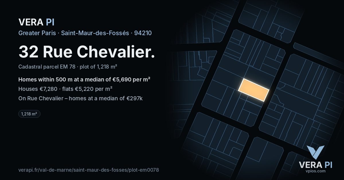 32 Rue Chevalier, Saint-Maur-des-Fossés at night – the plot lit, the parcels around coloured by the prices near them