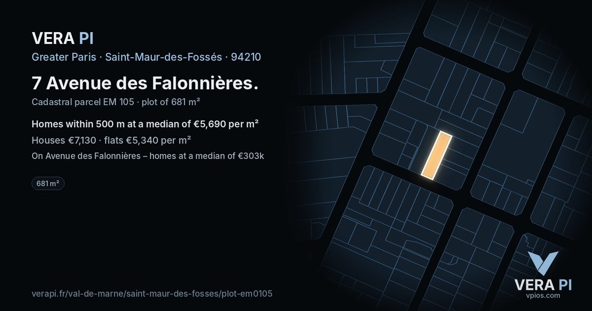 7 Avenue des Falonnières, Saint-Maur-des-Fossés at night – the plot lit, the parcels around coloured by the prices near them