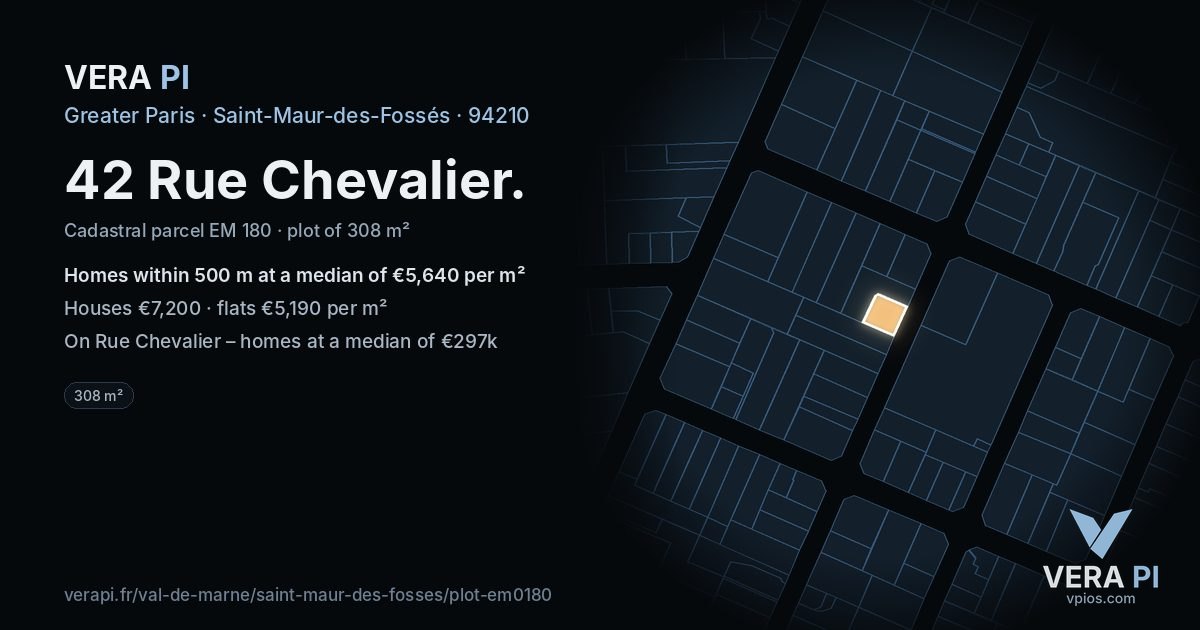 42 Rue Chevalier, Saint-Maur-des-Fossés at night – the plot lit, the parcels around coloured by the prices near them