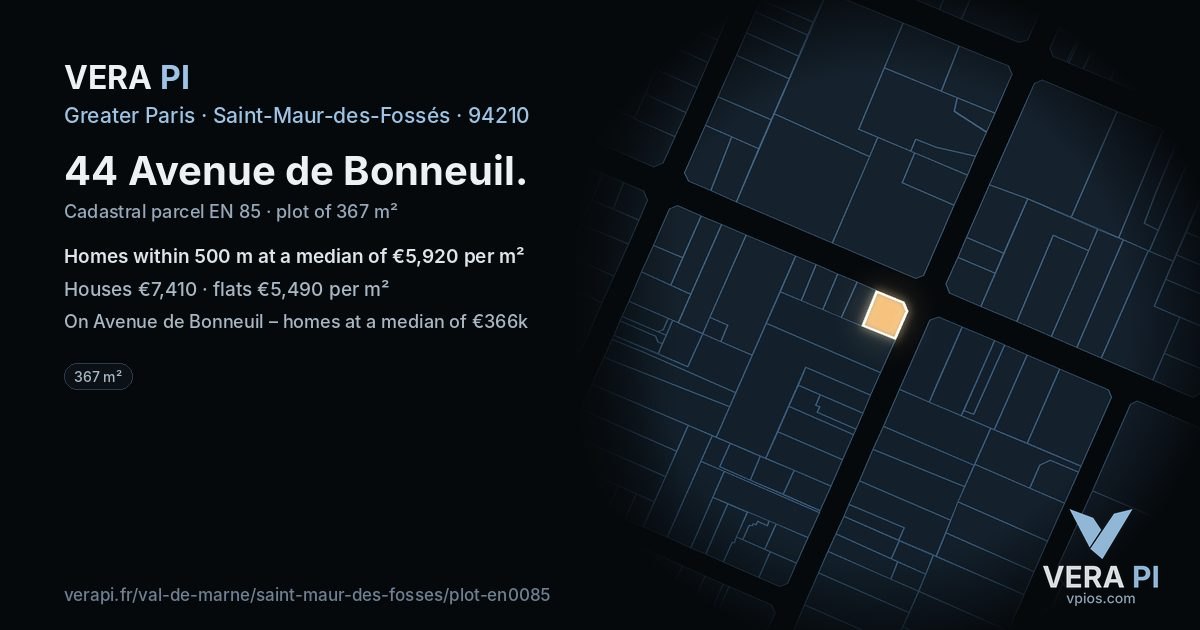 44 Avenue de Bonneuil, Saint-Maur-des-Fossés at night – the plot lit, the parcels around coloured by the prices near them