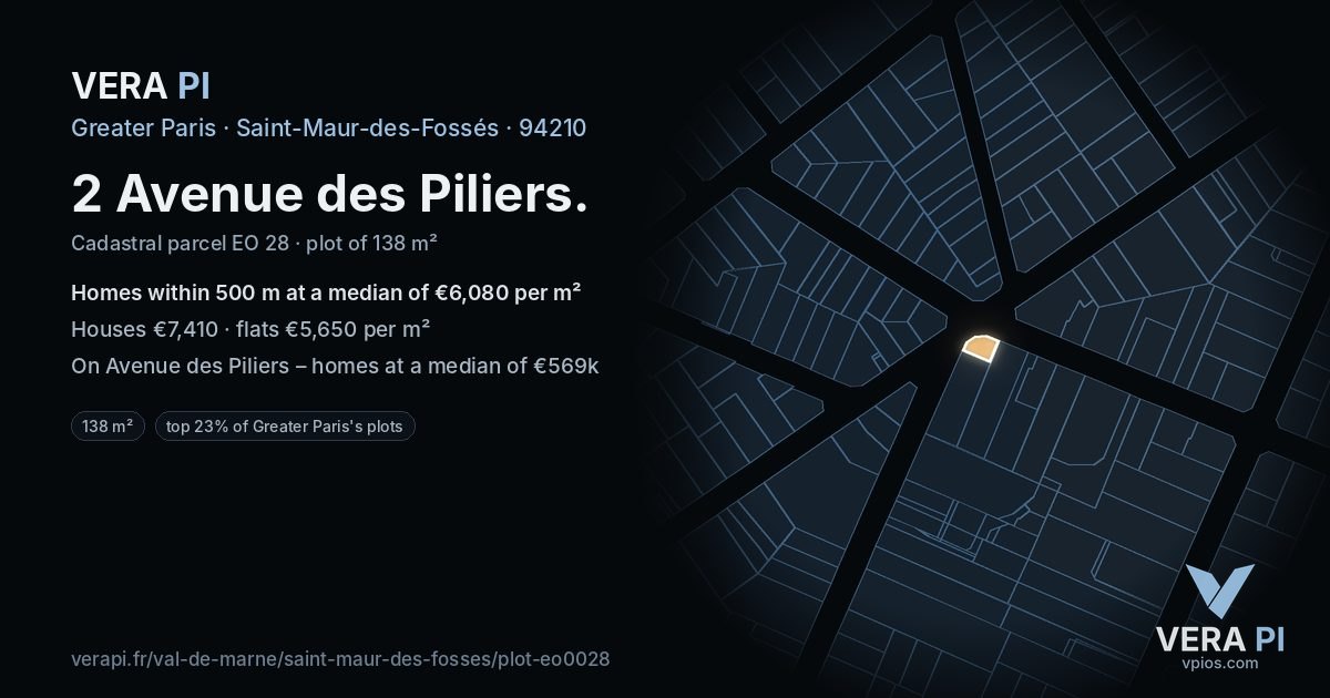 2 Avenue des Piliers, Saint-Maur-des-Fossés at night – the plot lit, the parcels around coloured by the prices near them