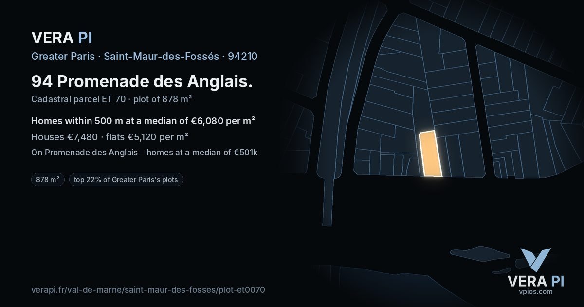 94 Promenade des Anglais, Saint-Maur-des-Fossés at night – the plot lit, the parcels around coloured by the prices near them