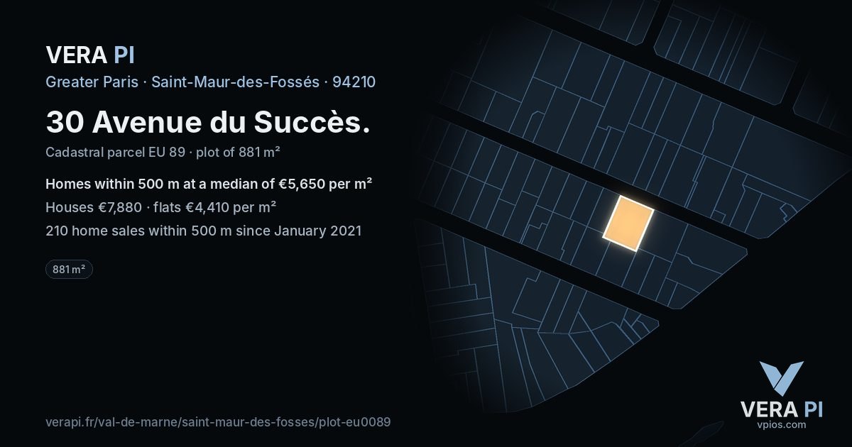 30 Avenue du Succès, Saint-Maur-des-Fossés at night – the plot lit, the parcels around coloured by the prices near them