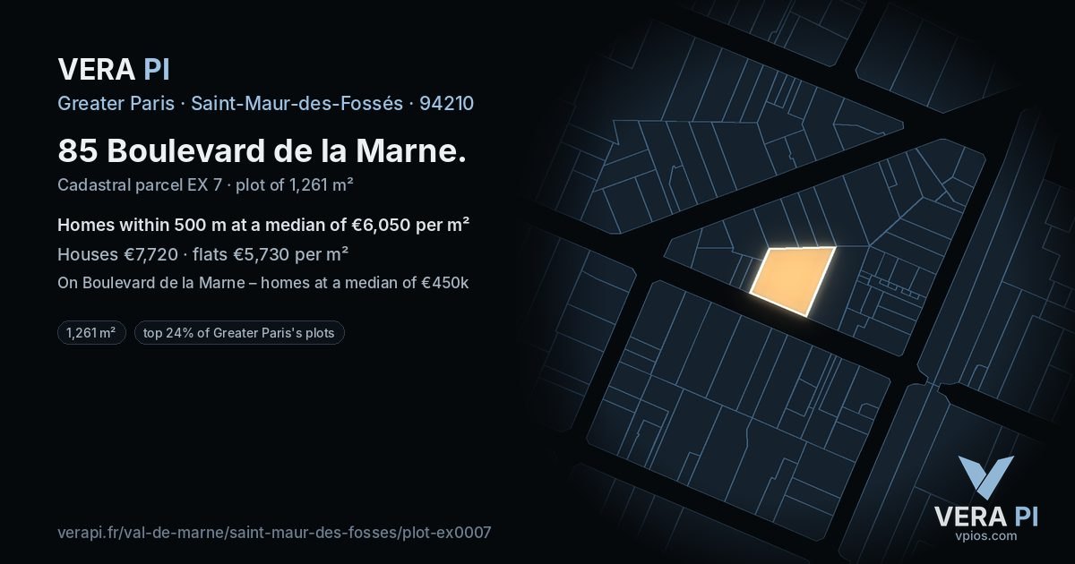 85 Boulevard de la Marne, Saint-Maur-des-Fossés at night – the plot lit, the parcels around coloured by the prices near them