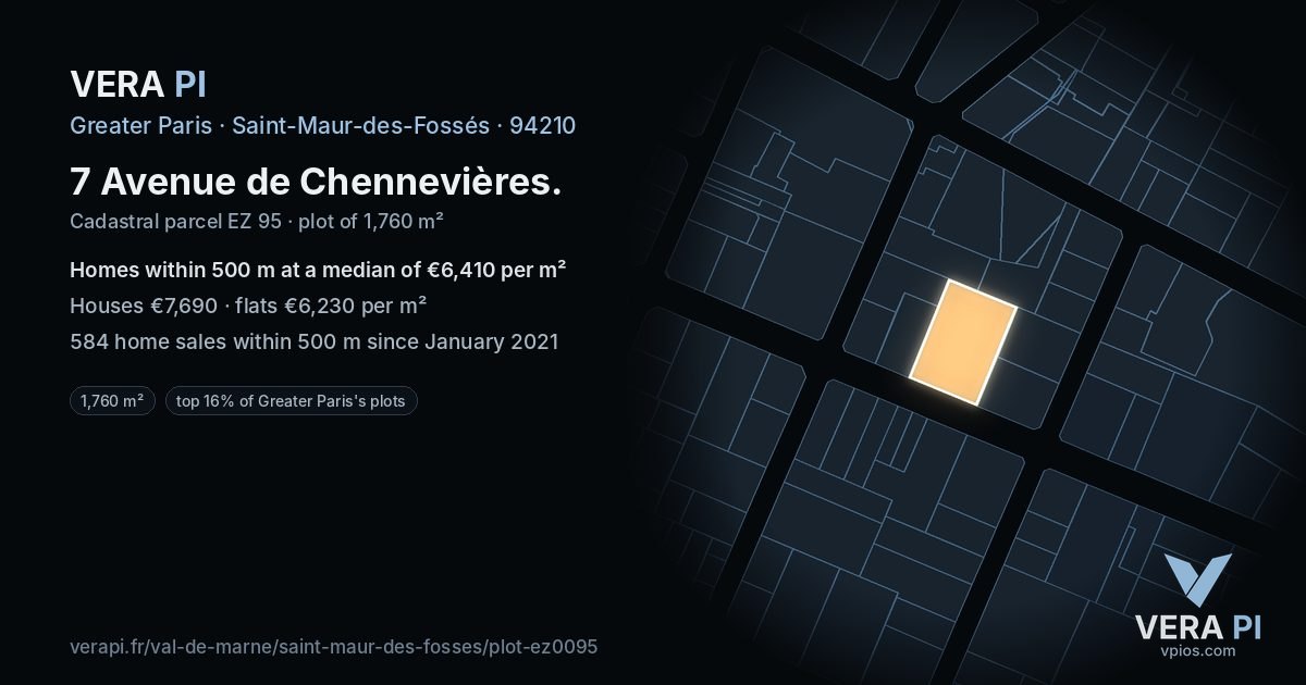 7 Avenue de Chennevières, Saint-Maur-des-Fossés at night – the plot lit, the parcels around coloured by the prices near them