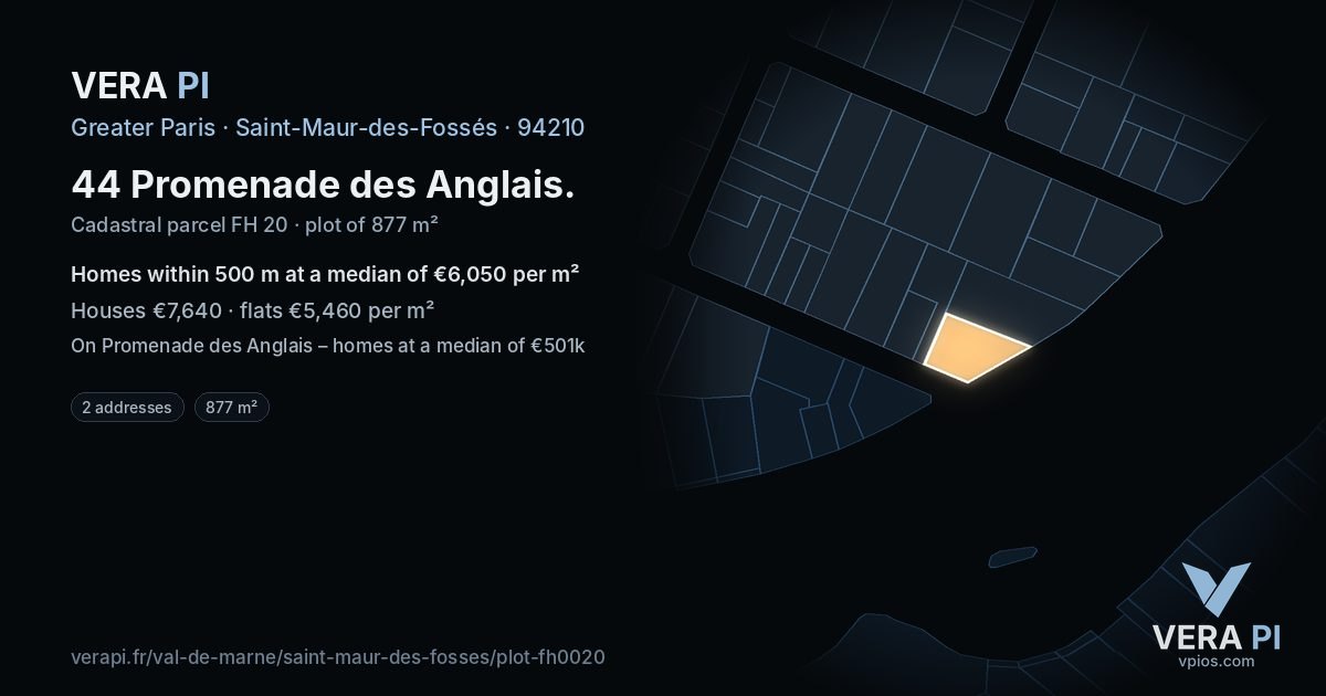 44 Promenade des Anglais, Saint-Maur-des-Fossés at night – the plot lit, the parcels around coloured by the prices near them