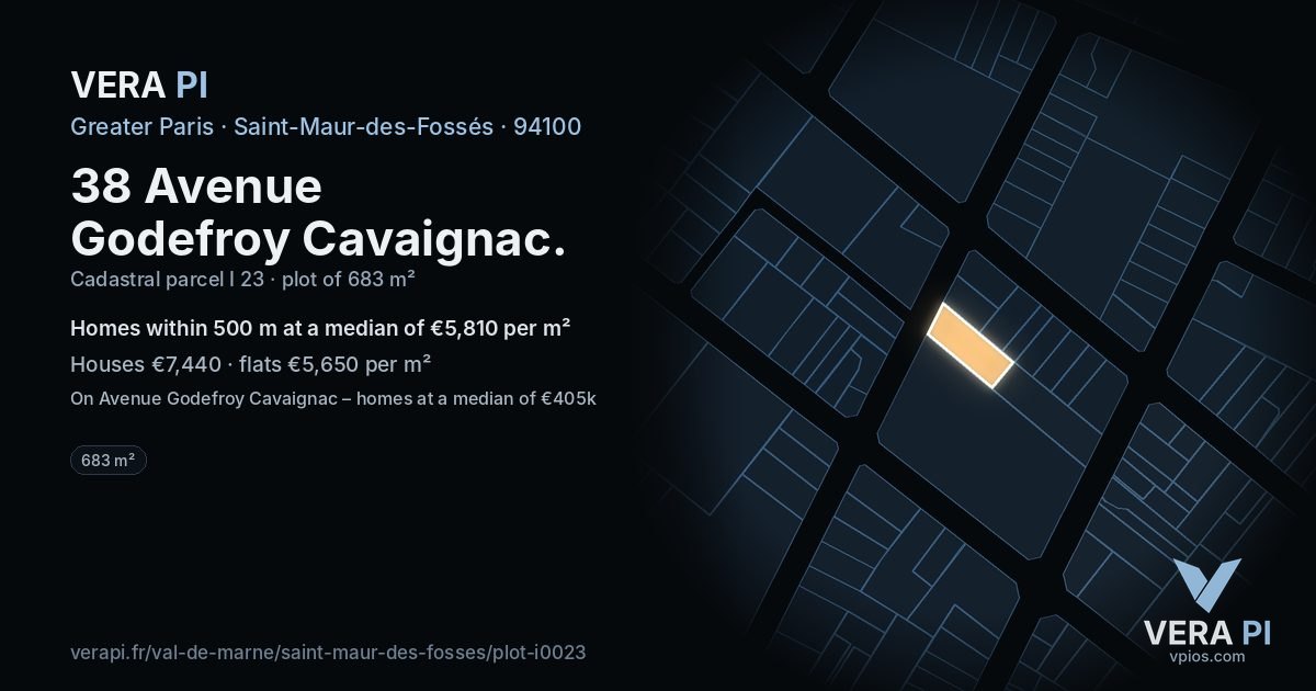 38 Avenue Godefroy Cavaignac, Saint-Maur-des-Fossés at night – the plot lit, the parcels around coloured by the prices near them