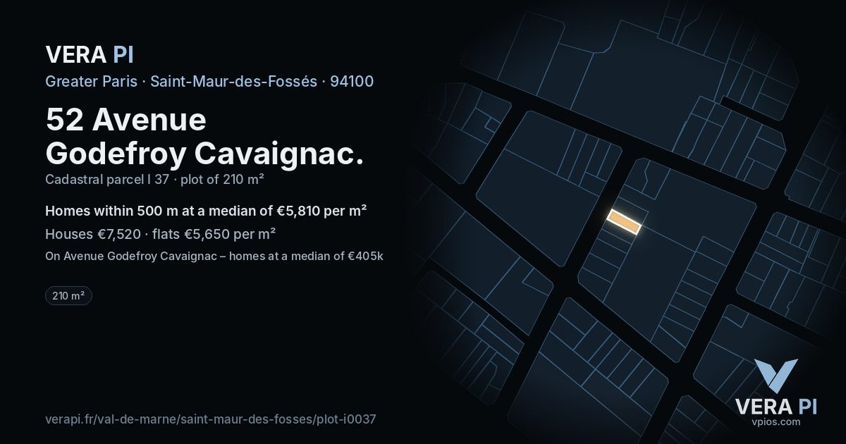 52 Avenue Godefroy Cavaignac, Saint-Maur-des-Fossés at night – the plot lit, the parcels around coloured by the prices near them