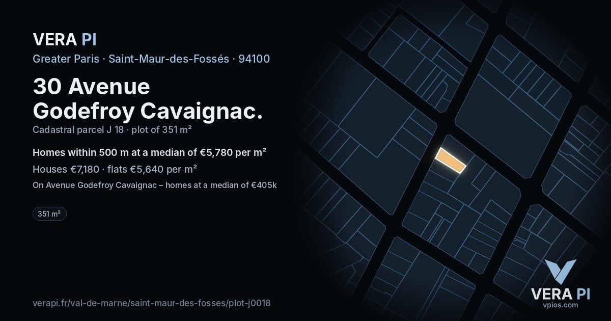 30 Avenue Godefroy Cavaignac, Saint-Maur-des-Fossés at night – the plot lit, the parcels around coloured by the prices near them