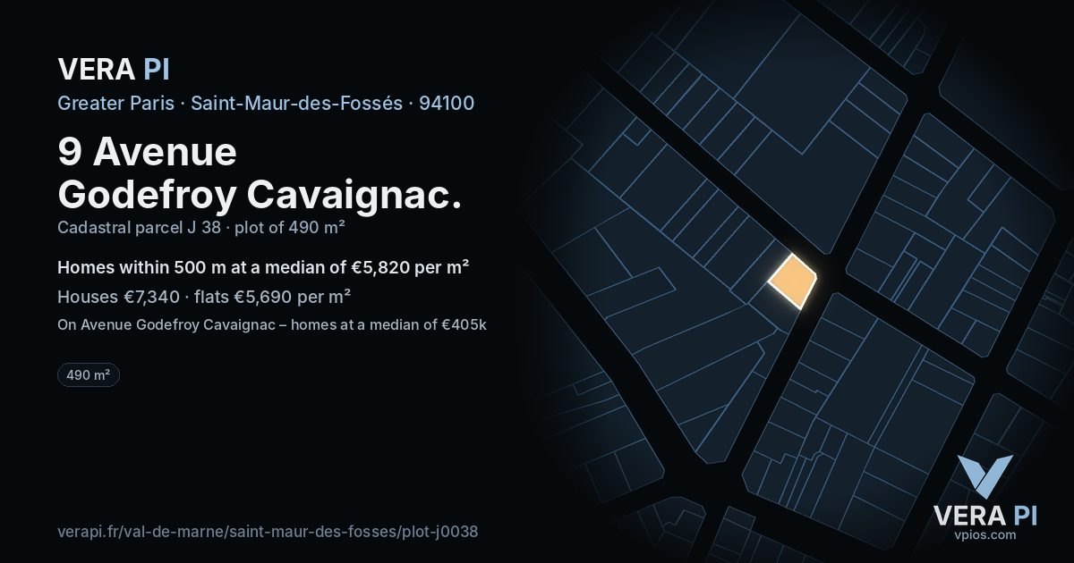 9 Avenue Godefroy Cavaignac, Saint-Maur-des-Fossés at night – the plot lit, the parcels around coloured by the prices near them