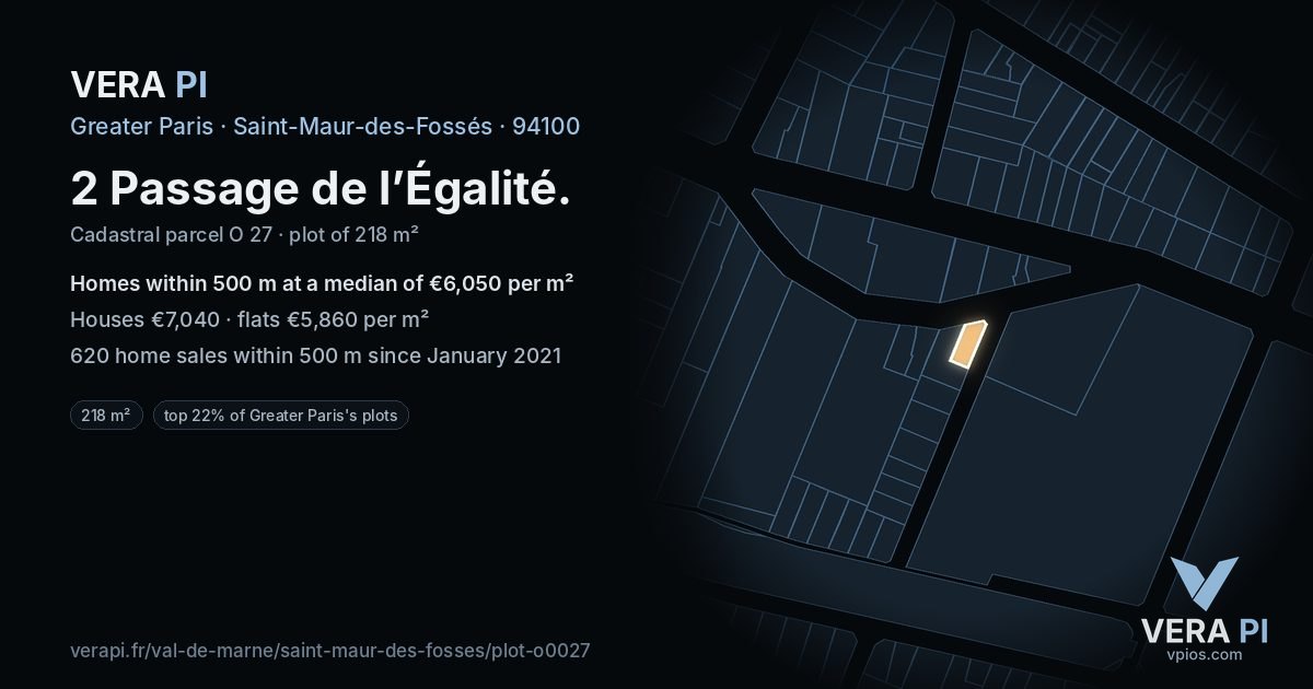 2 Passage de l’Égalité, Saint-Maur-des-Fossés at night – the plot lit, the parcels around coloured by the prices near them