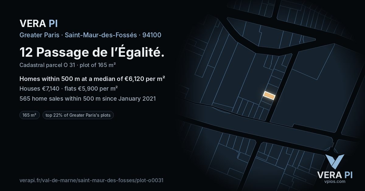 12 Passage de l’Égalité, Saint-Maur-des-Fossés at night – the plot lit, the parcels around coloured by the prices near them