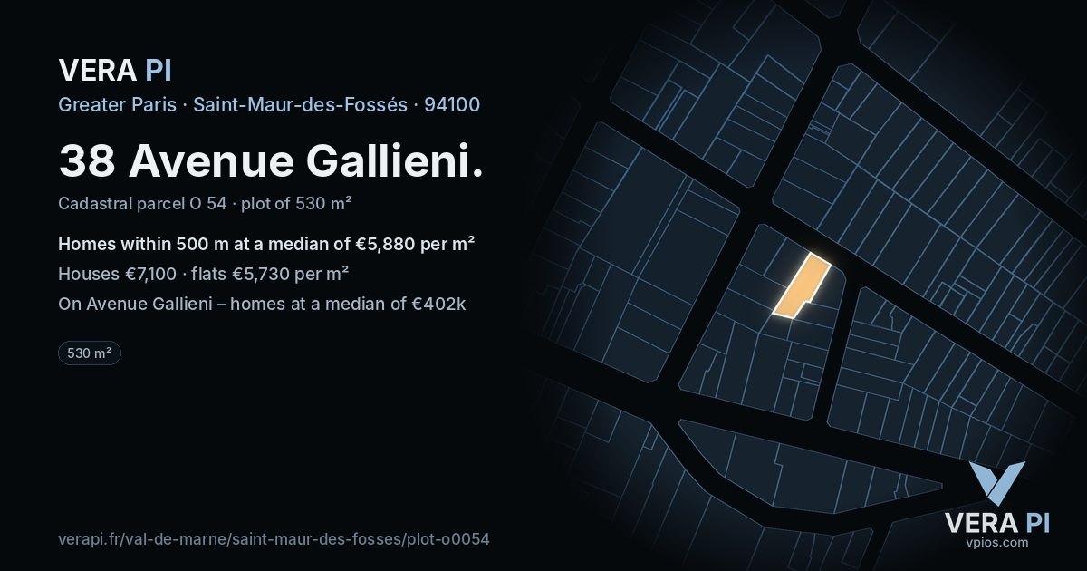 38 Avenue Gallieni, Saint-Maur-des-Fossés at night – the plot lit, the parcels around coloured by the prices near them