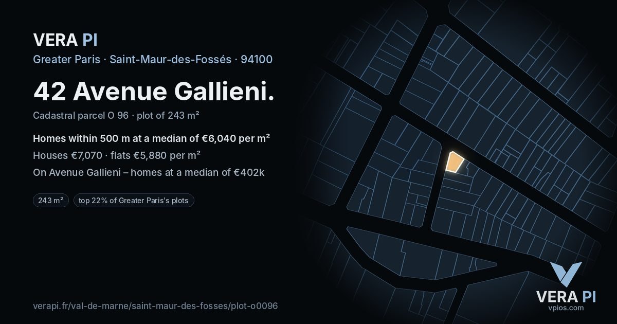42 Avenue Gallieni, Saint-Maur-des-Fossés at night – the plot lit, the parcels around coloured by the prices near them