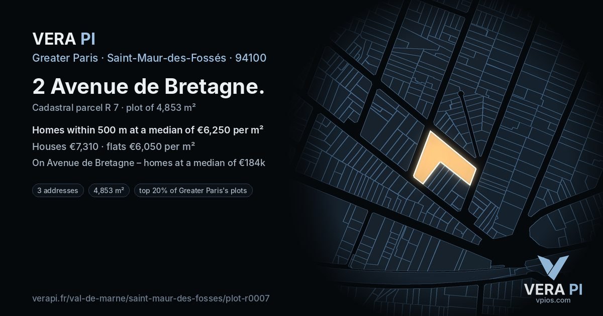 2 Avenue de Bretagne, Saint-Maur-des-Fossés at night – the plot lit, the parcels around coloured by the prices near them