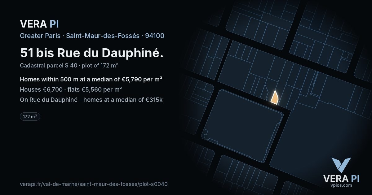 51 bis Rue du Dauphiné, Saint-Maur-des-Fossés at night – the plot lit, the parcels around coloured by the prices near them