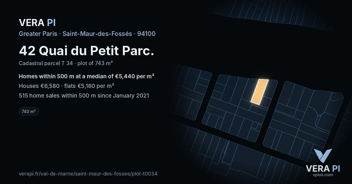 42 Quai du Petit Parc, Saint-Maur-des-Fossés at night – the plot lit, the parcels around coloured by the prices near them