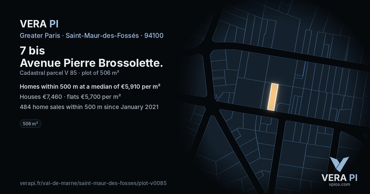 7 bis Avenue Pierre Brossolette, Saint-Maur-des-Fossés at night – the plot lit, the parcels around coloured by the prices near them