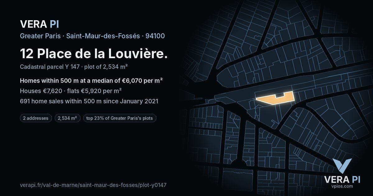 12 Place de la Louvière, Saint-Maur-des-Fossés at night – the plot lit, the parcels around coloured by the prices near them