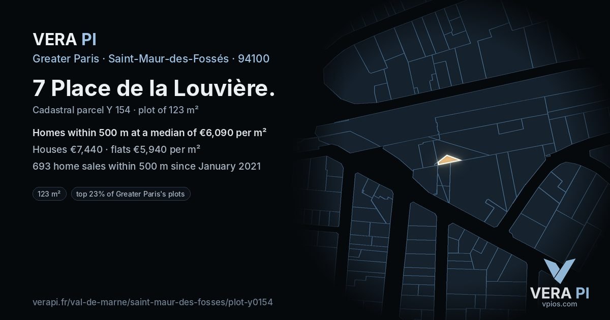 7 Place de la Louvière, Saint-Maur-des-Fossés at night – the plot lit, the parcels around coloured by the prices near them