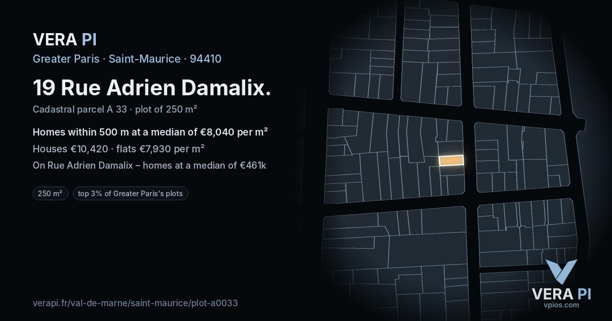 19 Rue Adrien Damalix, Saint-Maurice at night – the plot lit, the parcels around coloured by the prices near them
