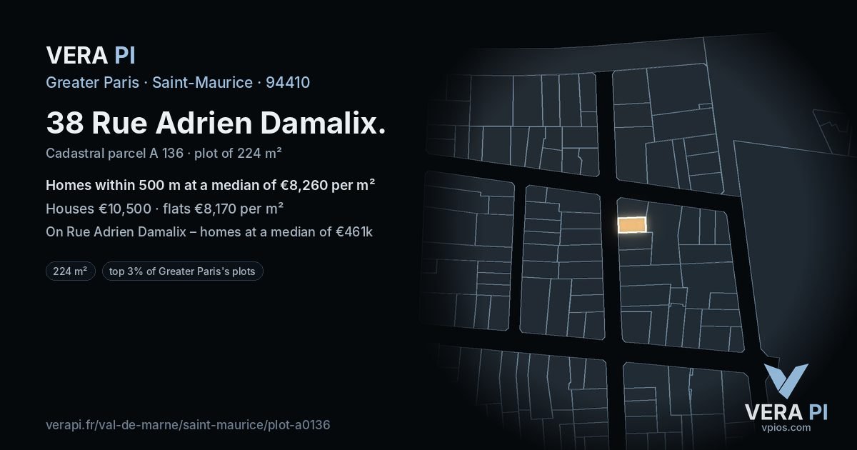38 Rue Adrien Damalix, Saint-Maurice at night – the plot lit, the parcels around coloured by the prices near them