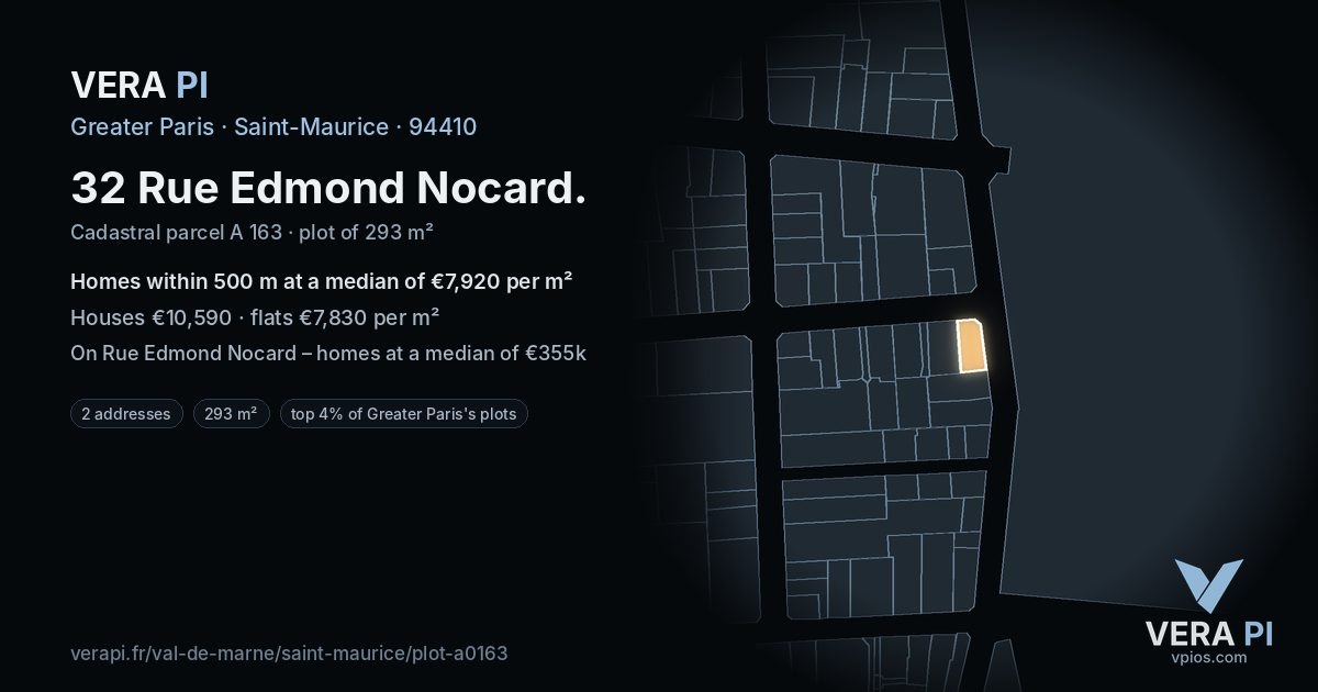 32 Rue Edmond Nocard, Saint-Maurice at night – the plot lit, the parcels around coloured by the prices near them