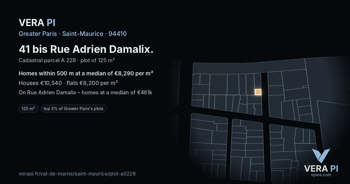 41 bis Rue Adrien Damalix, Saint-Maurice at night – the plot lit, the parcels around coloured by the prices near them
