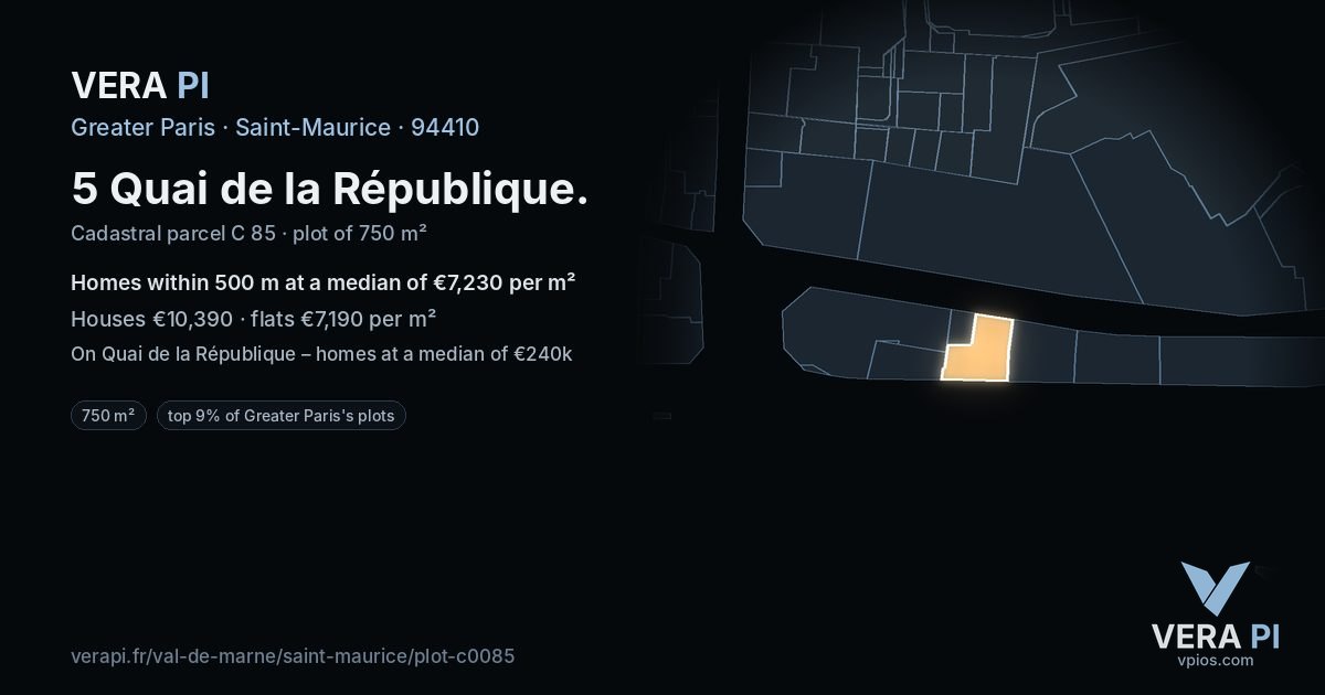 5 Quai de la République, Saint-Maurice at night – the plot lit, the parcels around coloured by the prices near them