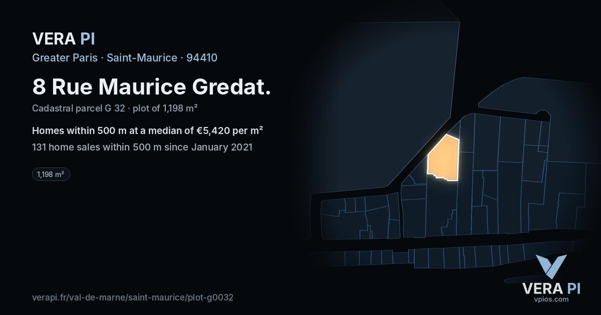 8 Rue Maurice Gredat, Saint-Maurice at night – the plot lit, the parcels around coloured by the prices near them