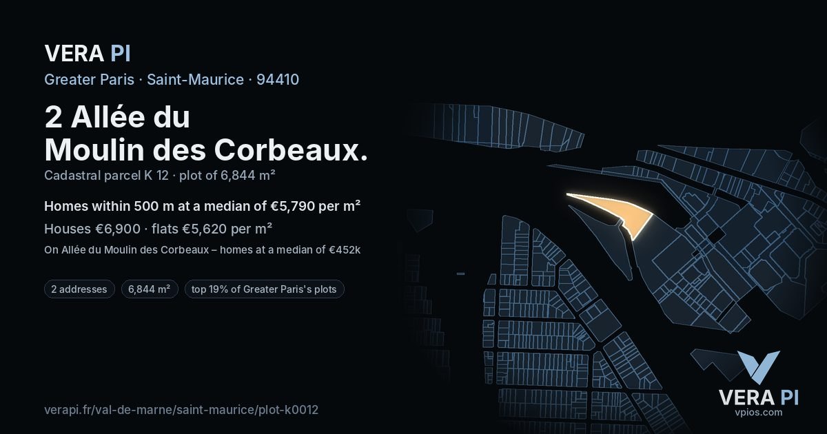 2 Allée du Moulin des Corbeaux, Saint-Maurice at night – the plot lit, the parcels around coloured by the prices near them