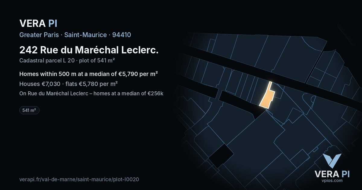 242 Rue du Maréchal Leclerc, Saint-Maurice at night – the plot lit, the parcels around coloured by the prices near them