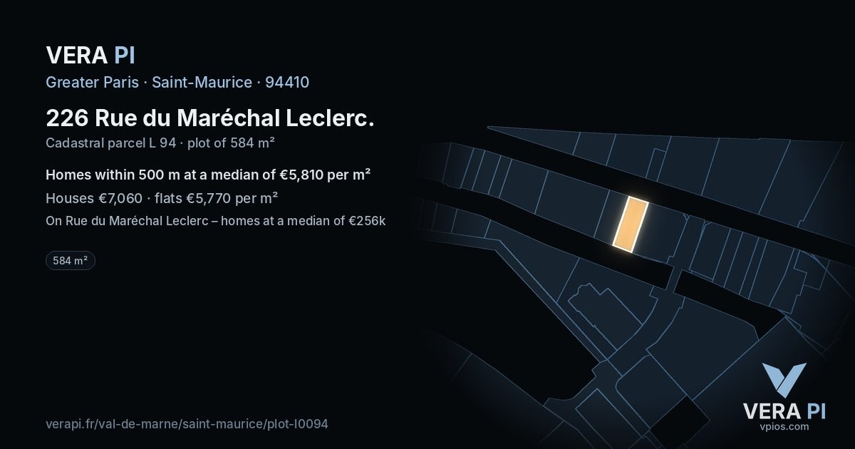 226 Rue du Maréchal Leclerc, Saint-Maurice at night – the plot lit, the parcels around coloured by the prices near them