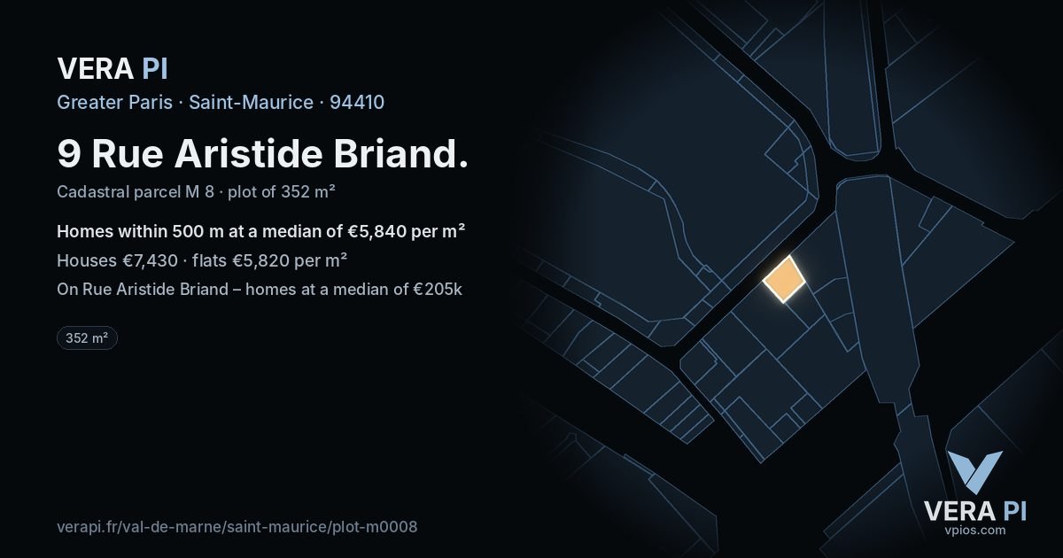 9 Rue Aristide Briand, Saint-Maurice at night – the plot lit, the parcels around coloured by the prices near them