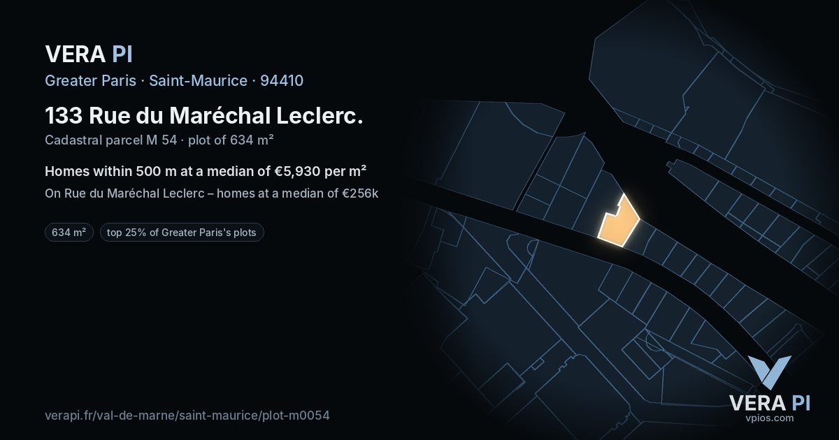 133 Rue du Maréchal Leclerc, Saint-Maurice at night – the plot lit, the parcels around coloured by the prices near them
