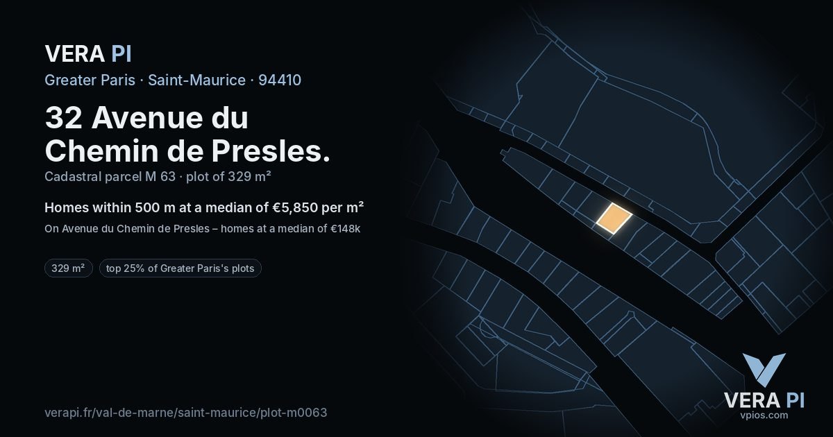 32 Avenue du Chemin de Presles, Saint-Maurice at night – the plot lit, the parcels around coloured by the prices near them