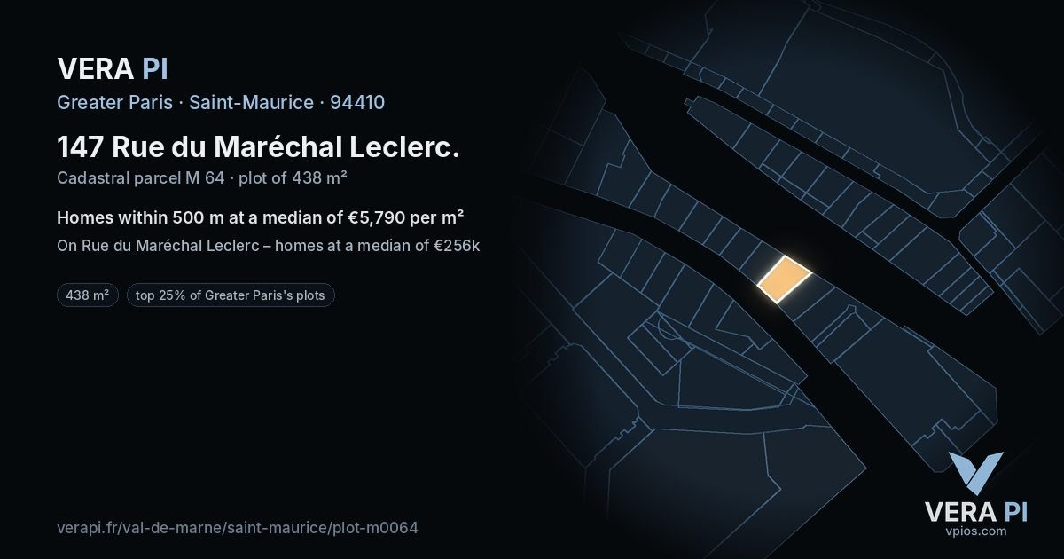 147 Rue du Maréchal Leclerc, Saint-Maurice at night – the plot lit, the parcels around coloured by the prices near them